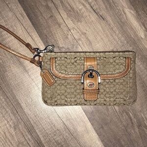 Vintage Coach Signature Wristlet